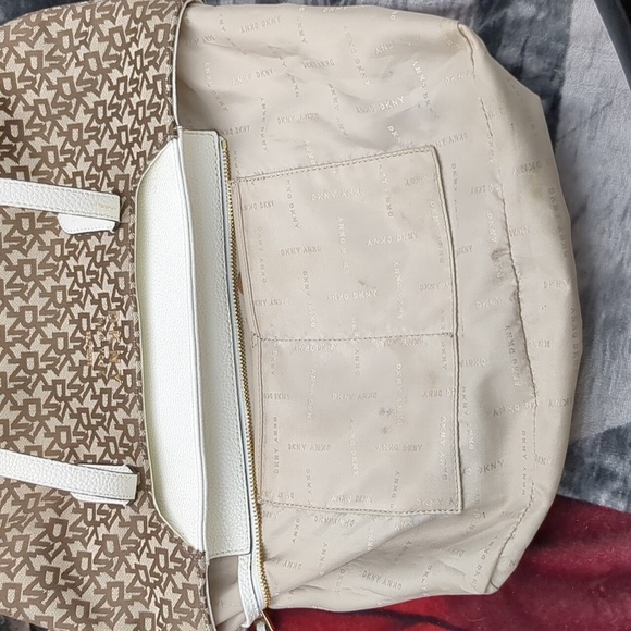 Brown and White Tote Bag - Picture 11 of 13